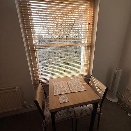 Cosy Victorian Guest Room London Exterior photo