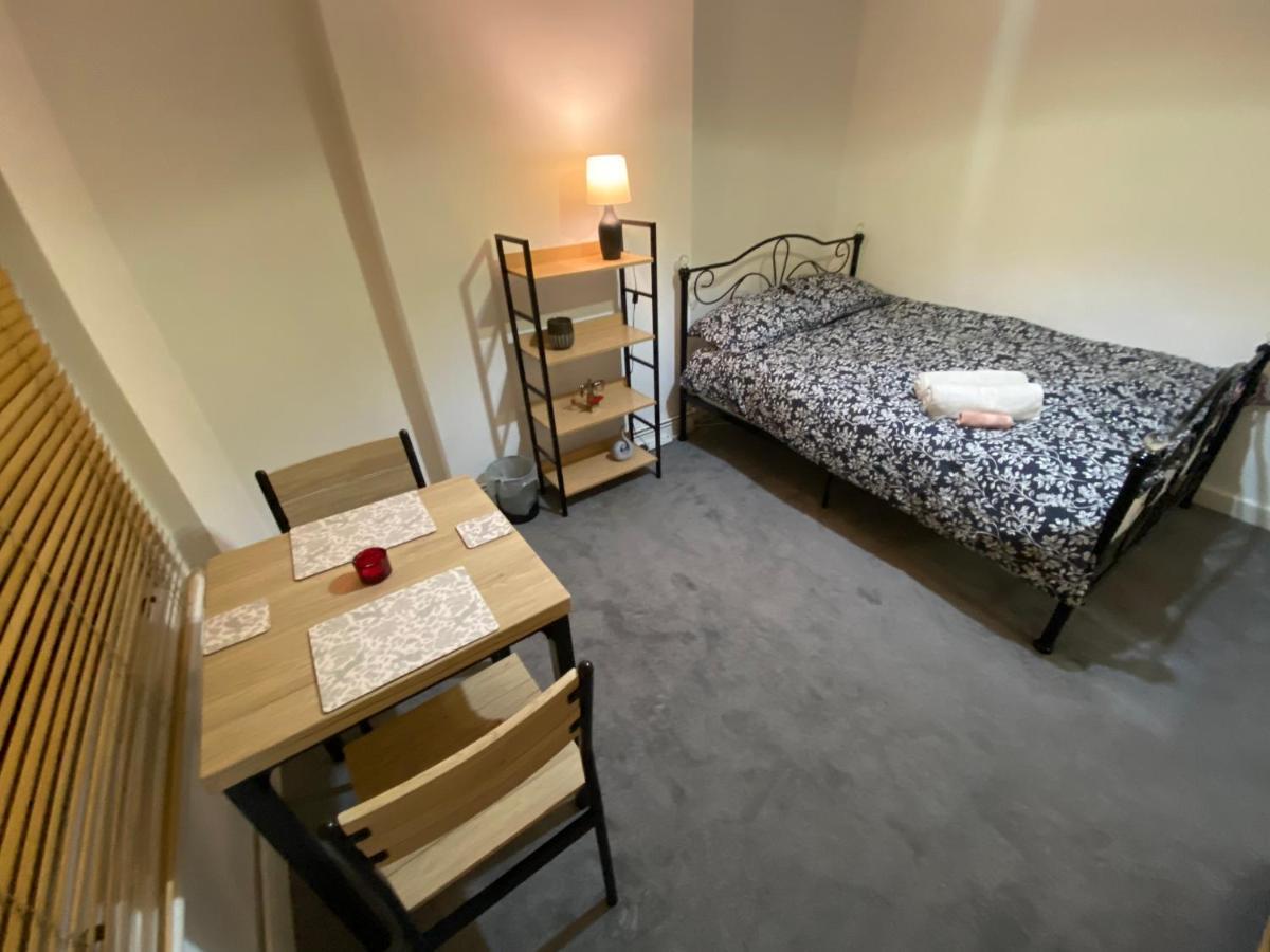 Cosy Victorian Guest Room London Exterior photo