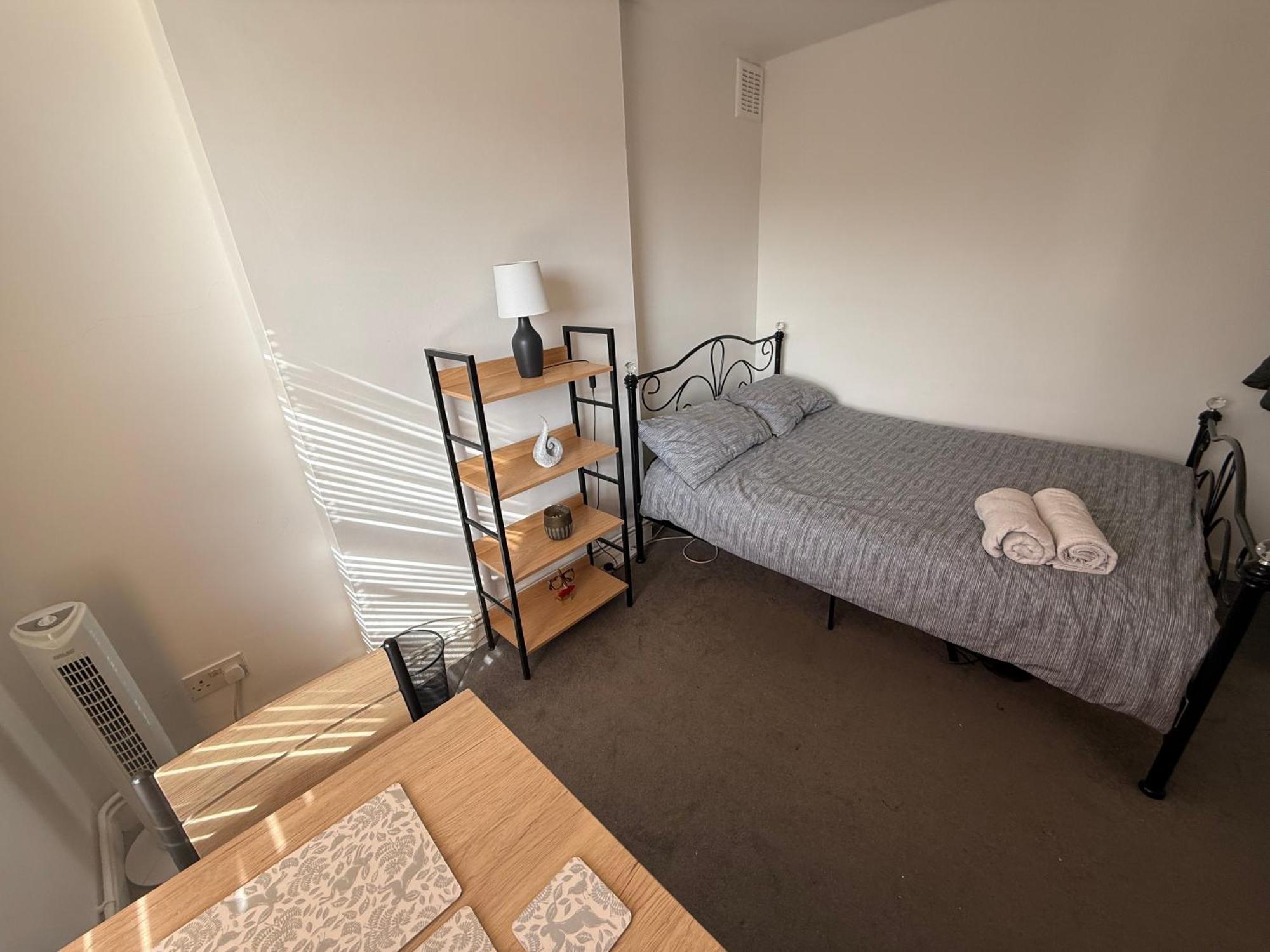 Cosy Victorian Guest Room London Exterior photo